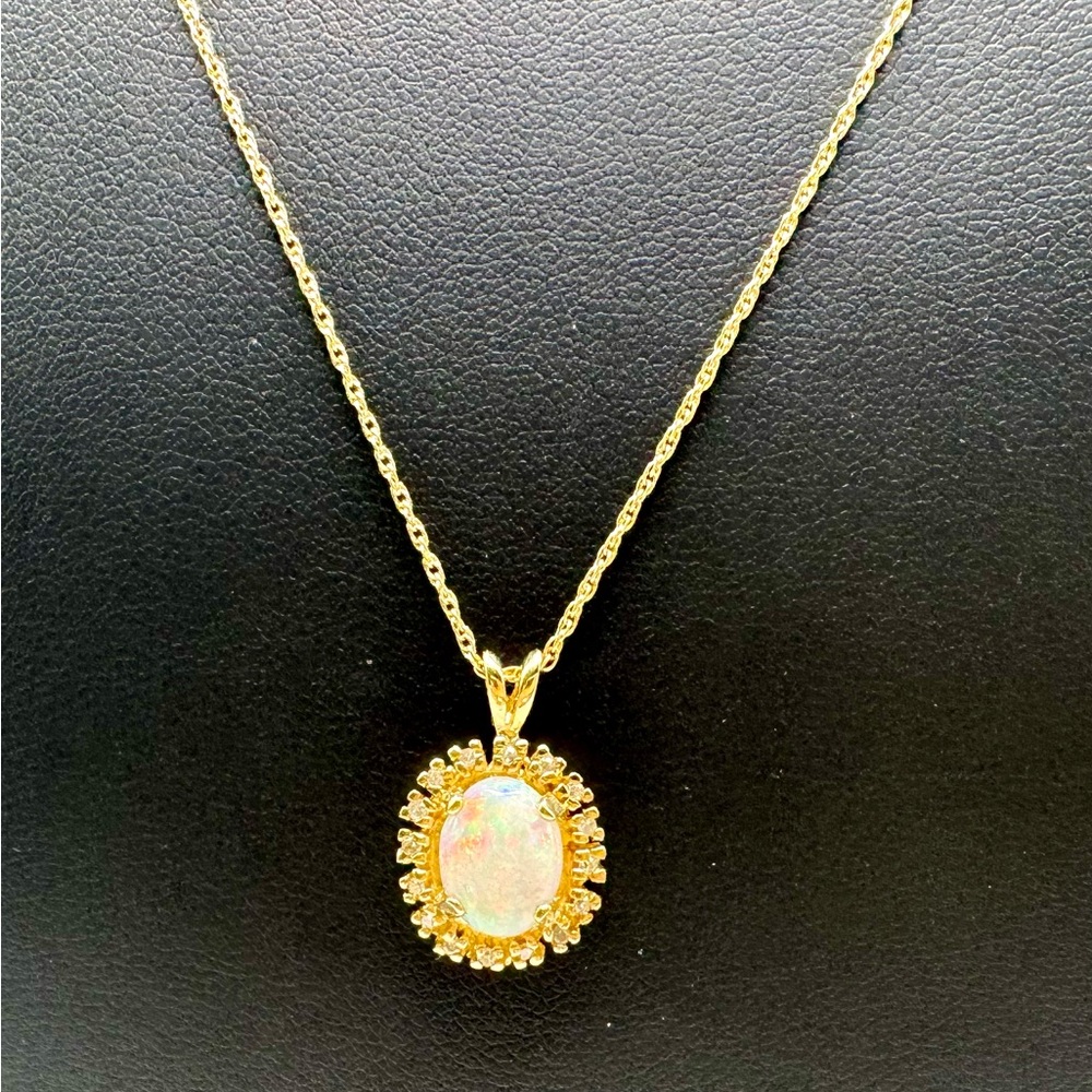 14k Yellow Gold Opal And Diamond Pendant Necklace